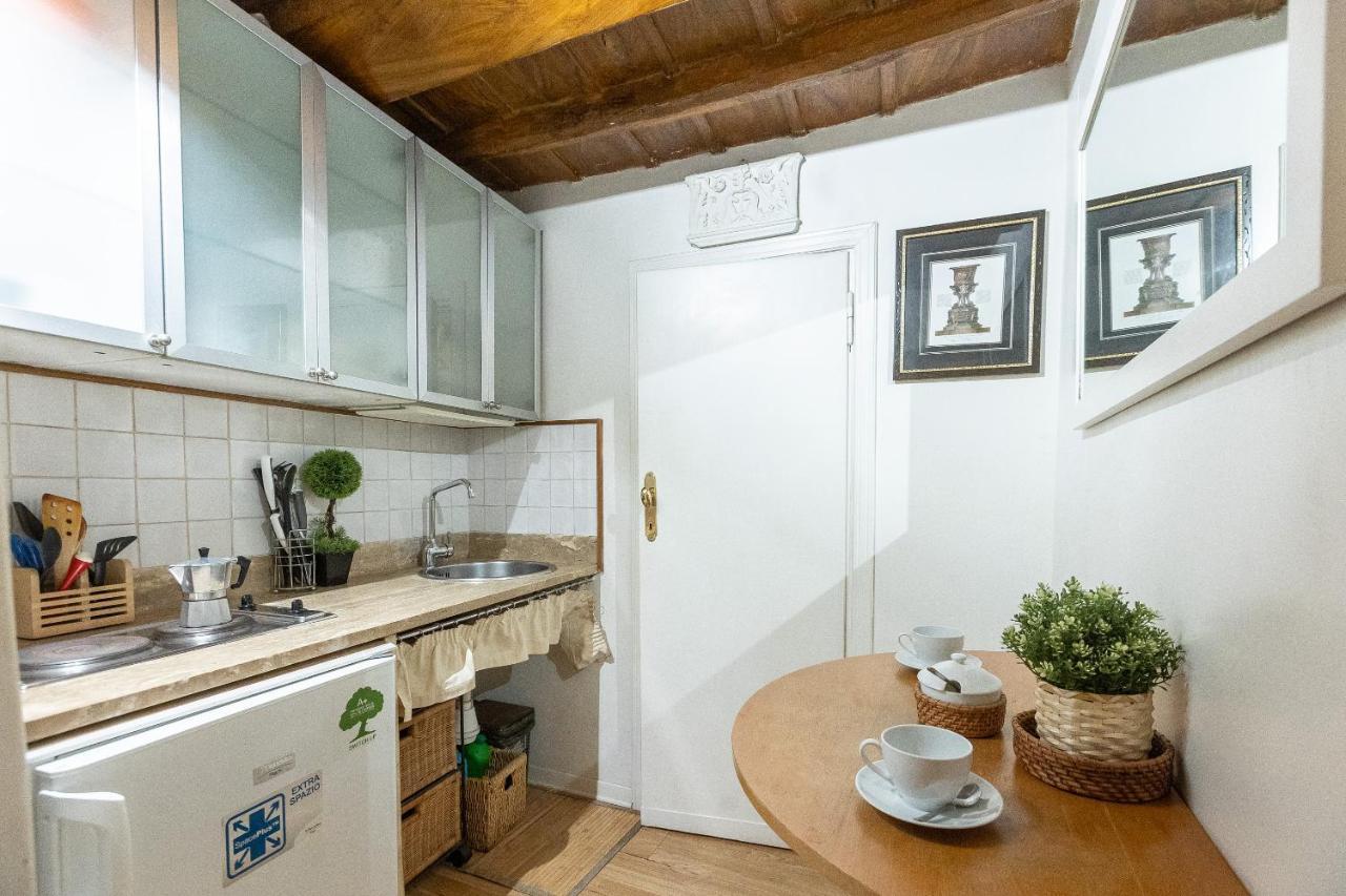 Romantica Studio-Rental In Róma Kültér fotó